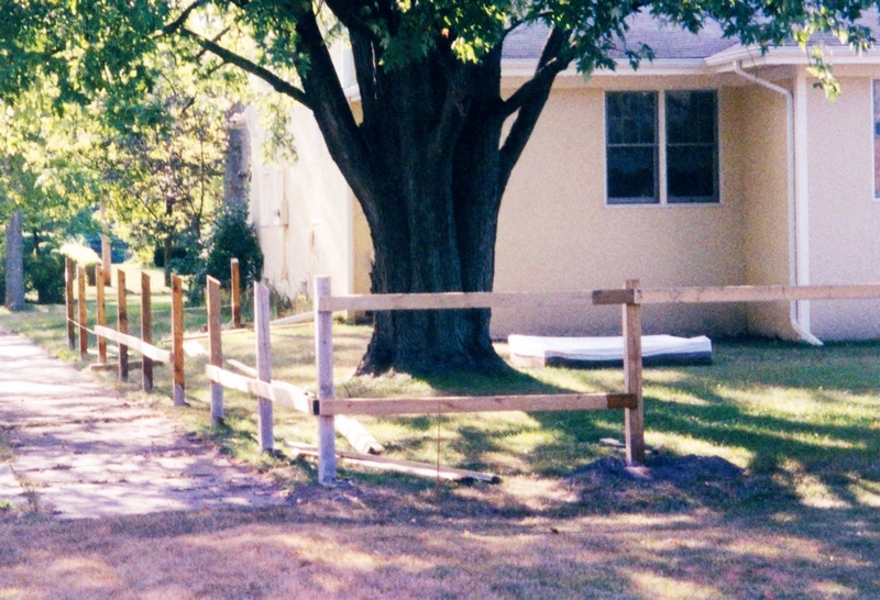 epoxy fence stringers